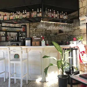 Alaris Oda ve Kahvaltı