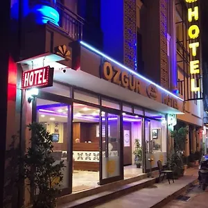 Oezguer 3* Antalya